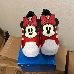 COPY - NEW adidas x Disney Superstar 360 Minnie
Mouse Slip On Athletic Shoe Kid…